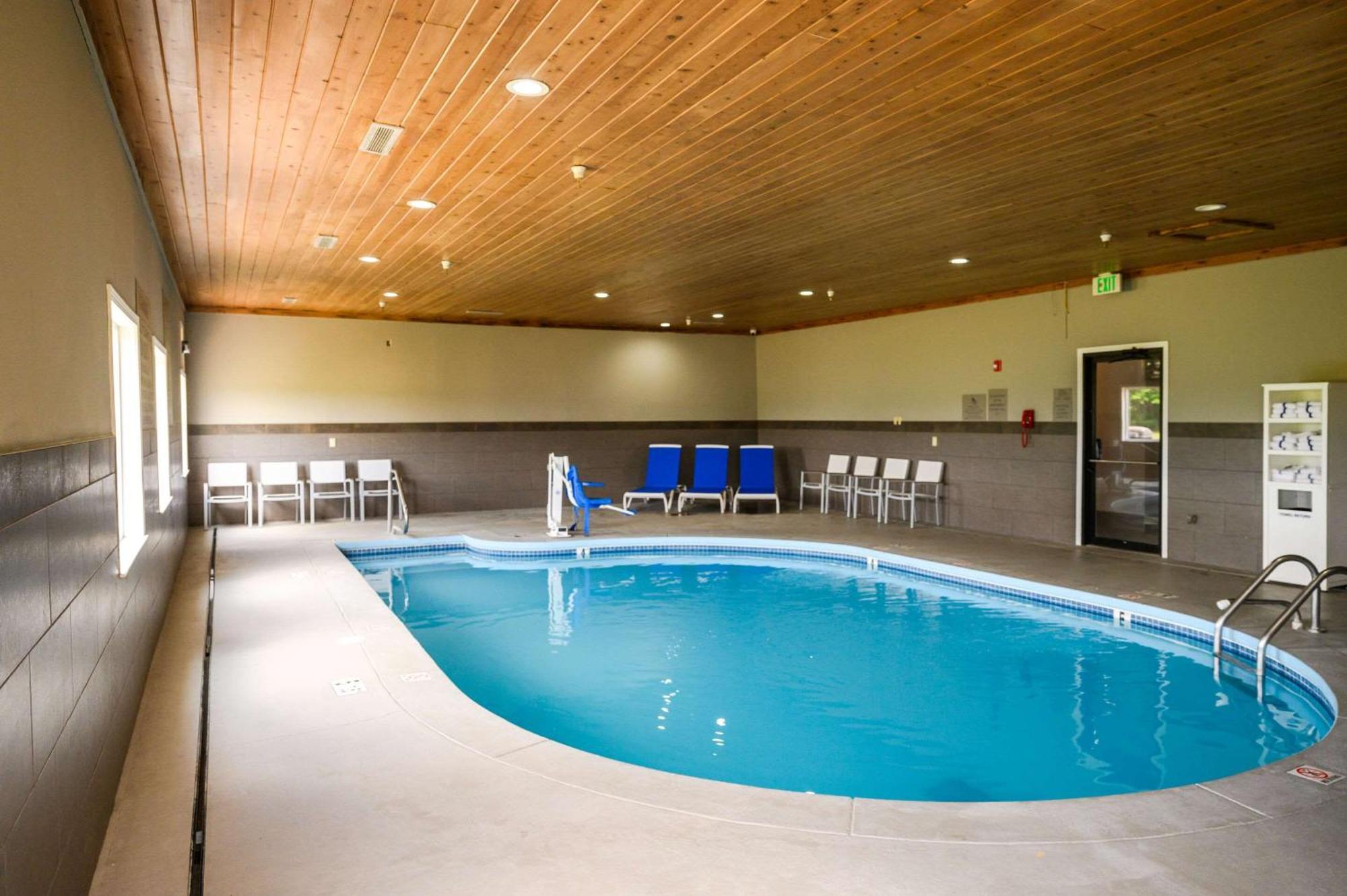 Country Inn & Suites By Radisson, Greenfield, In Bagian luar foto